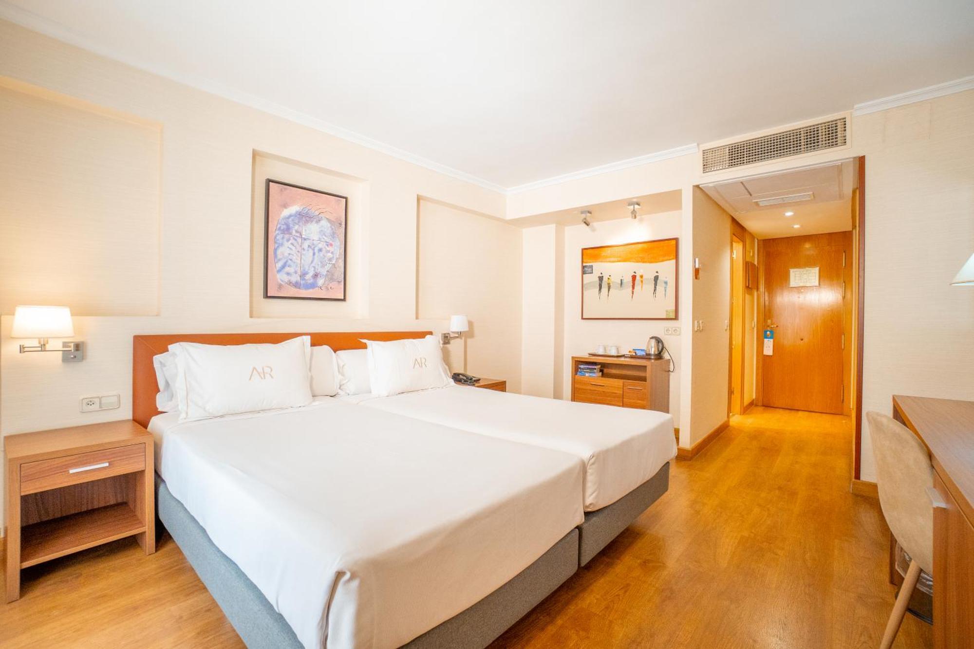 Double or Twin Room,1669822875:JPEG